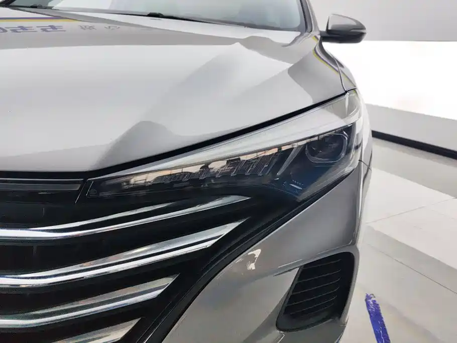 Changan Eado — миниатюра 5