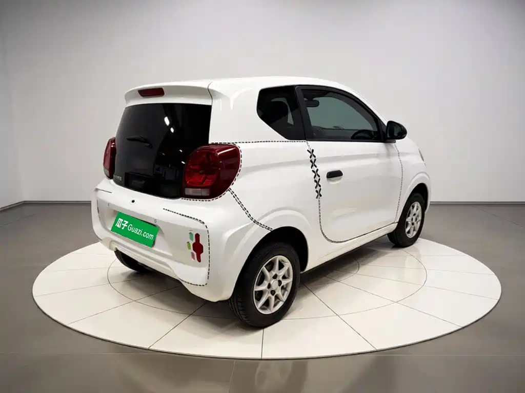 Roewe Clever 2022 311km