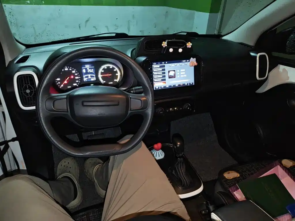 Roewe Clever 2022 311km