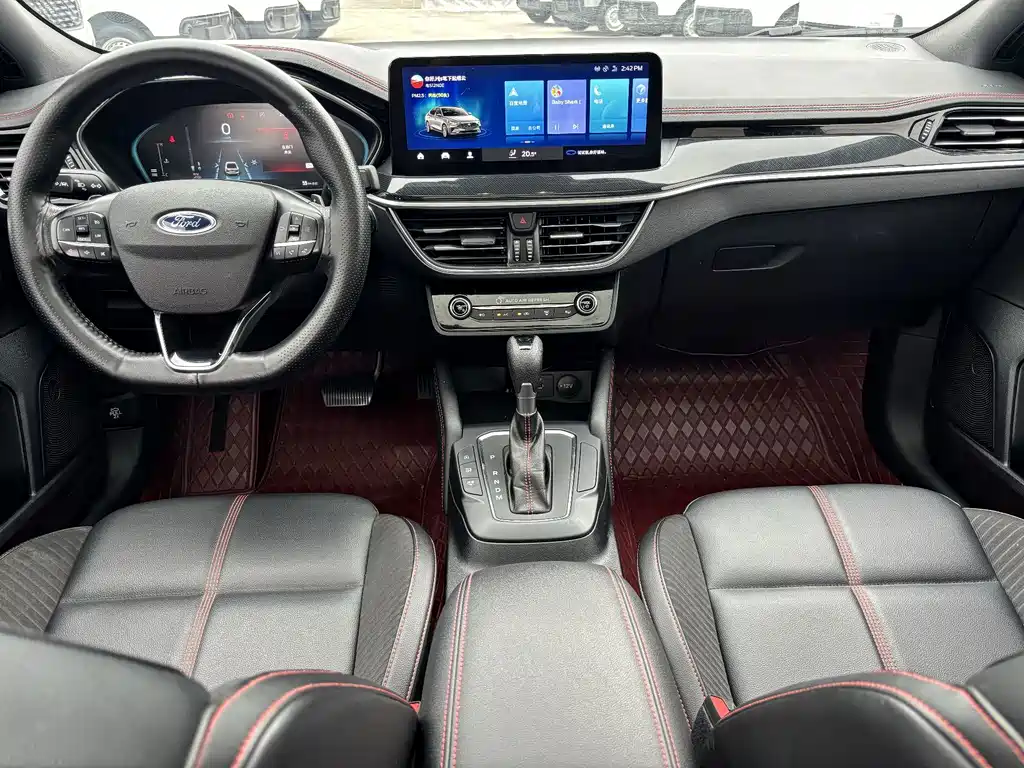 Ford Focus — миниатюра 9