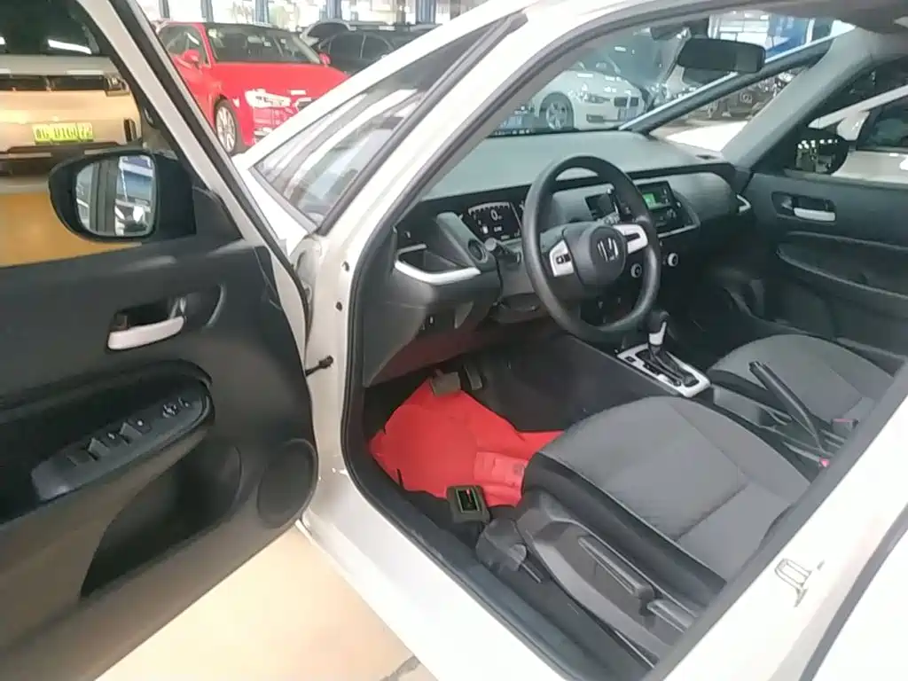 Honda Fit — миниатюра 16