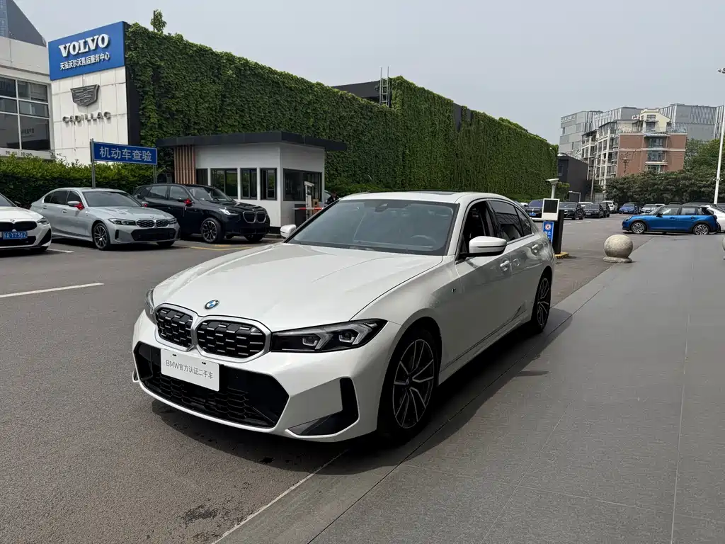 BMW 3 Series 2024