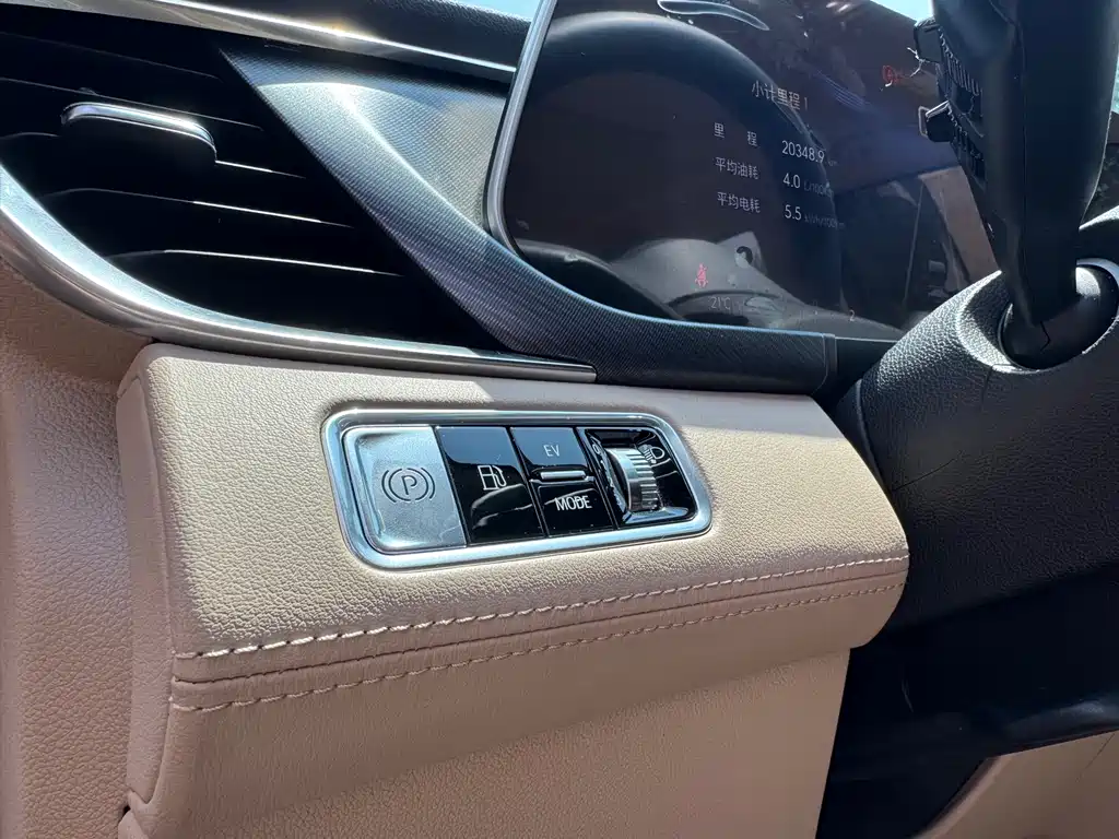 Buick GL8 2025 Smart