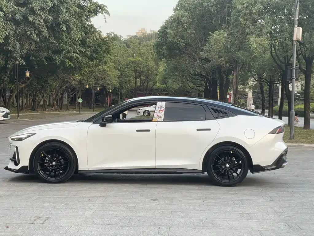 Changan UNI-V — миниатюра 22