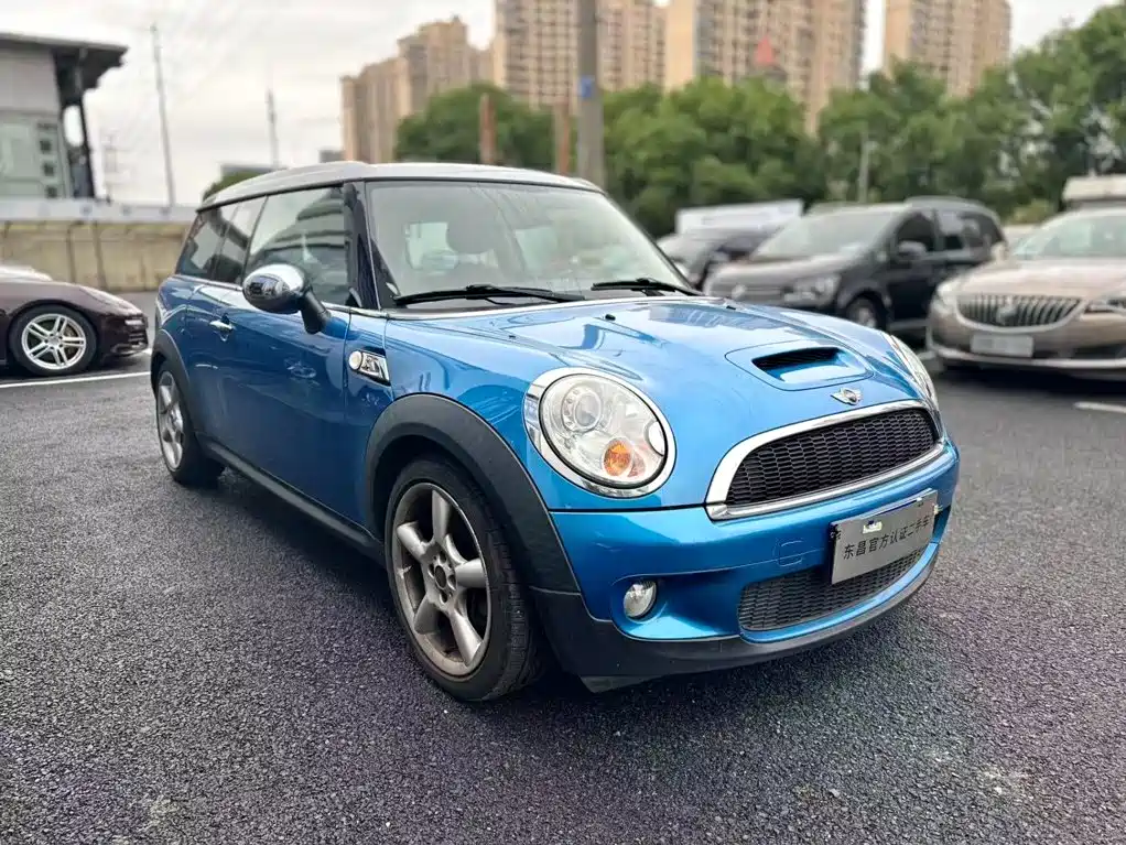 MINI Mini Clubman — миниатюра 3