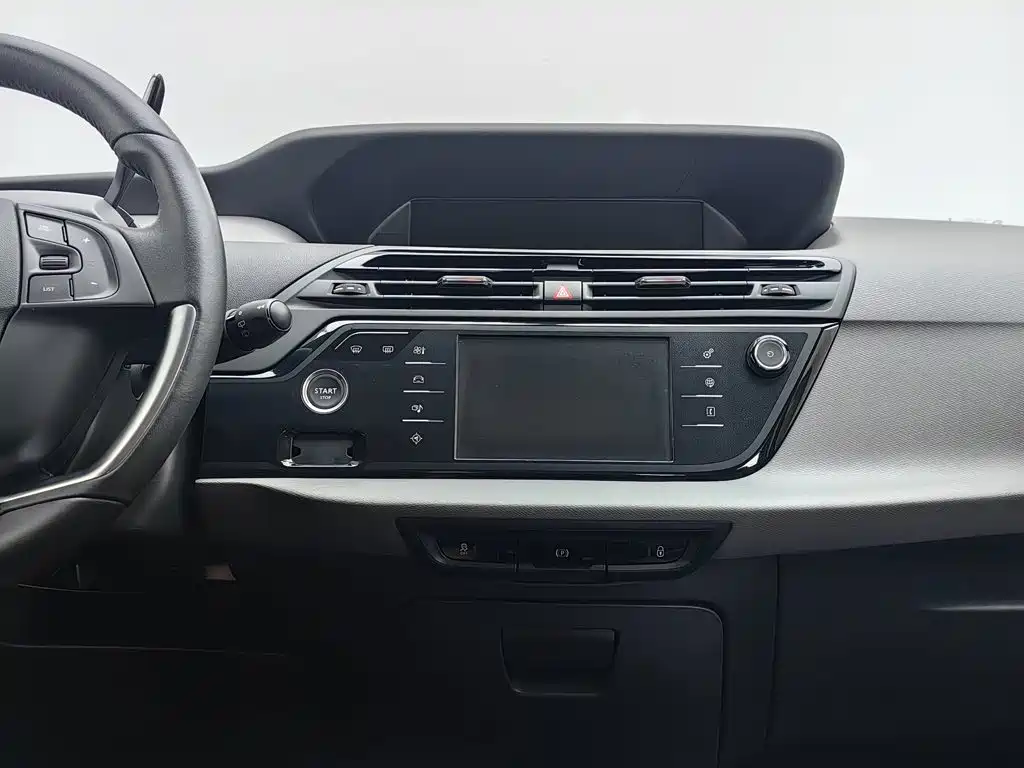 Citroen C4 Picasso — миниатюра 12