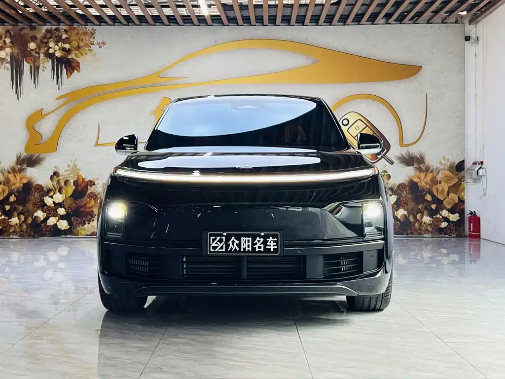 Li Auto Li L8 — миниатюра 2
