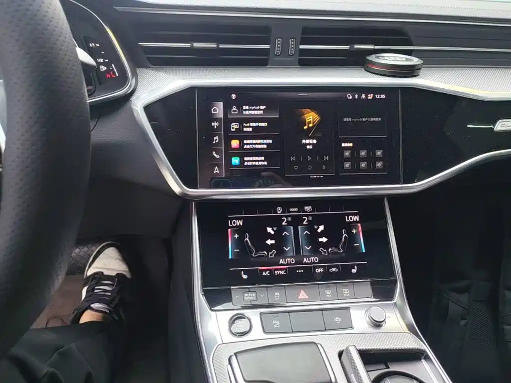 Audi A6L — миниатюра 13
