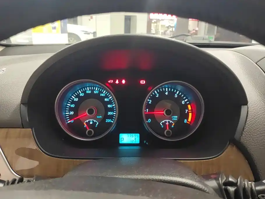 Buick Excelle — миниатюра 14