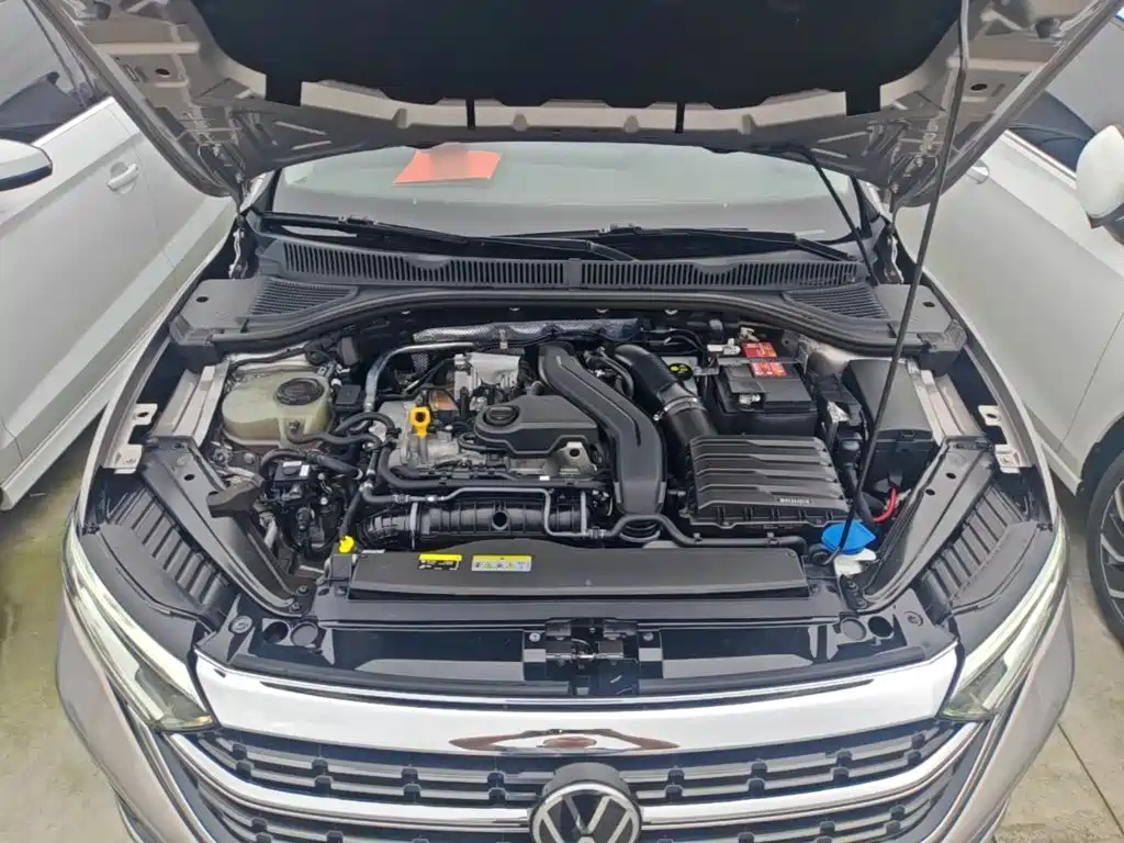 Volkswagen Sagitar — миниатюра 20