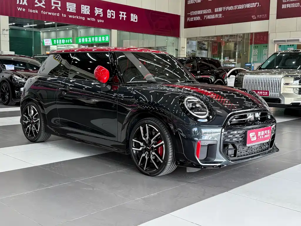 Mini JCW 2025 JOHN COOPER WORKS
