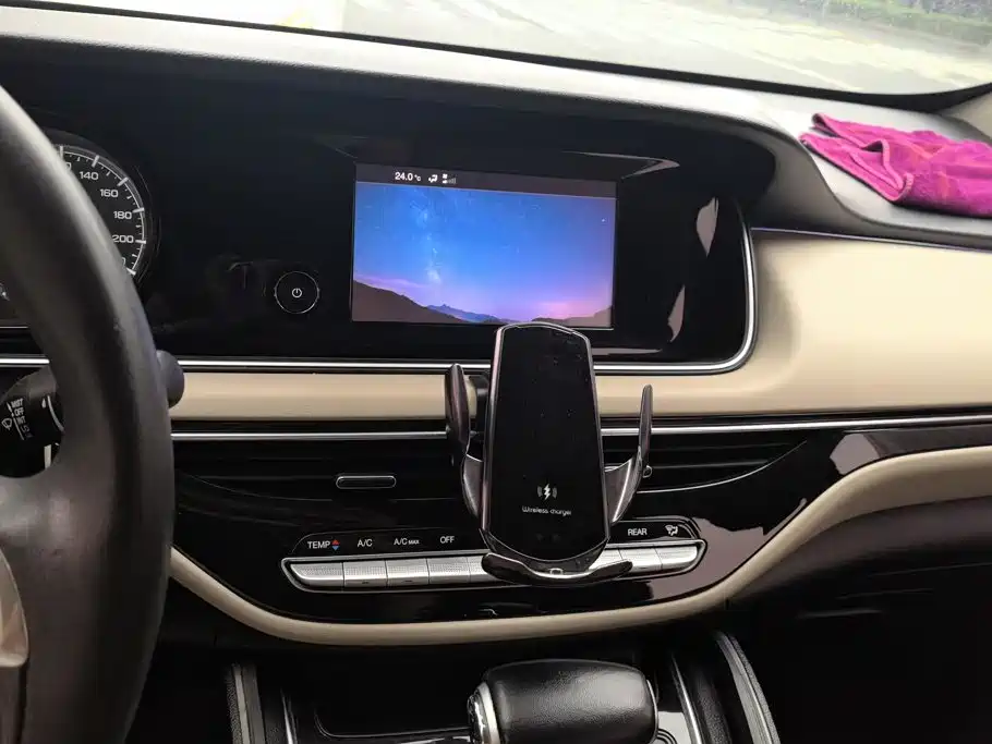 GAC Motor Trumpchi M6 — миниатюра 13