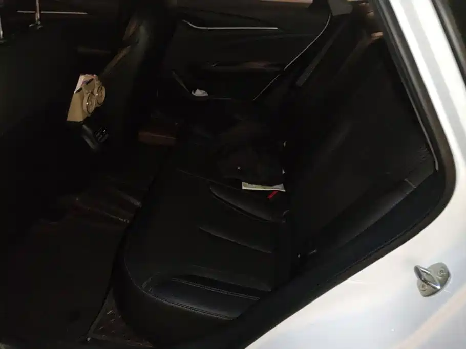 Buick Excelle — миниатюра 11