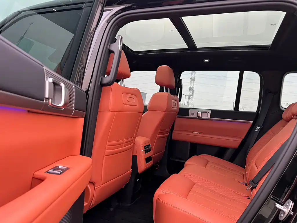 Fangchengbao Leopard 7 7 2025 200KM Max