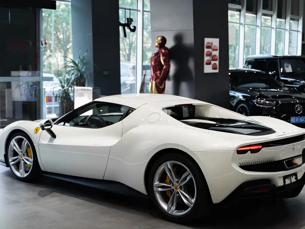 Ferrari 296 — миниатюра 7