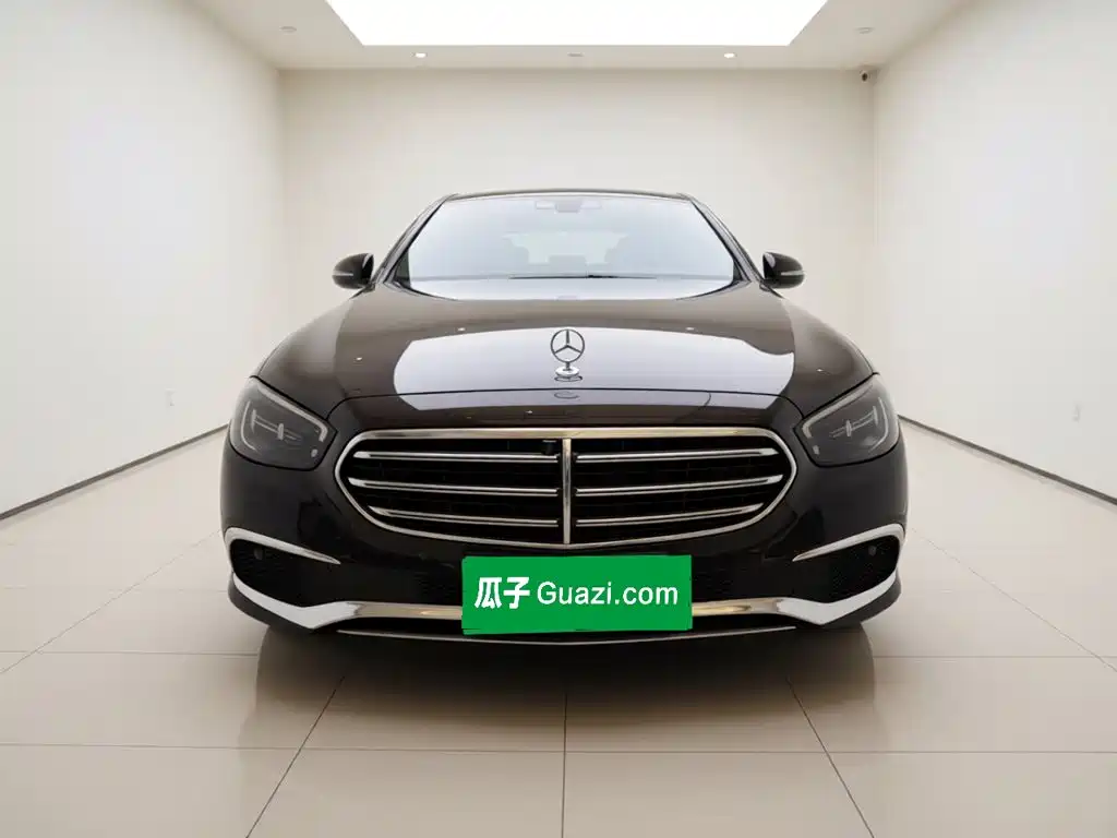 Mercedes-Benz E-Class — миниатюра 24