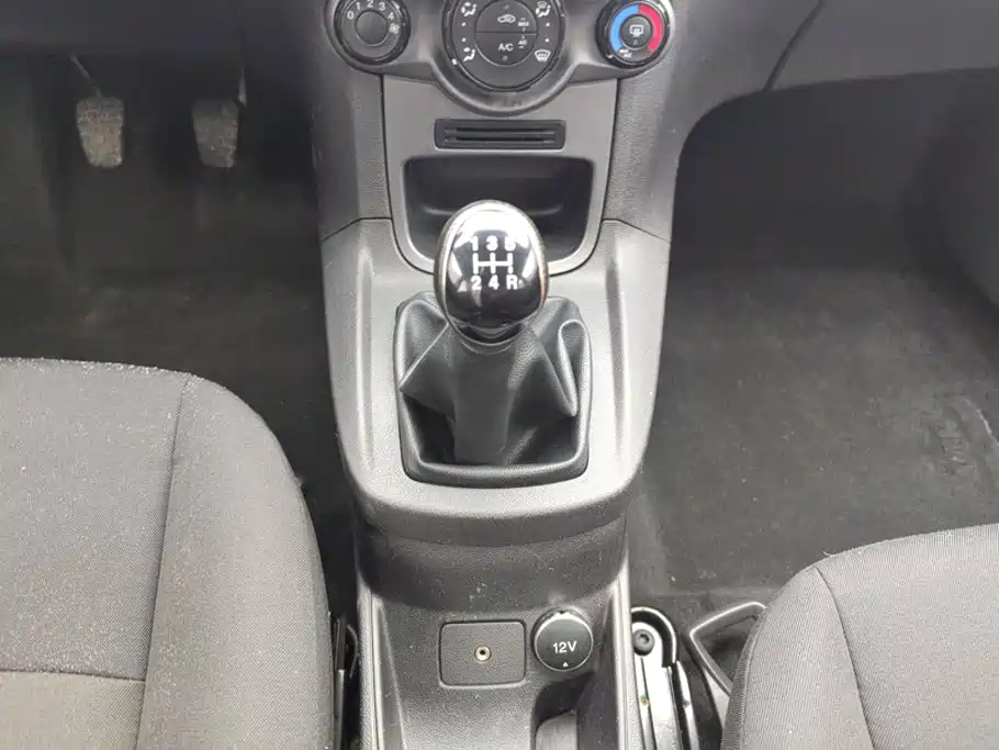 Ford Fiesta — миниатюра 16