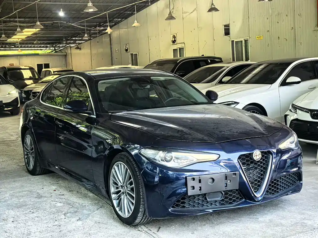 Alfa Romeo Giulia 2017