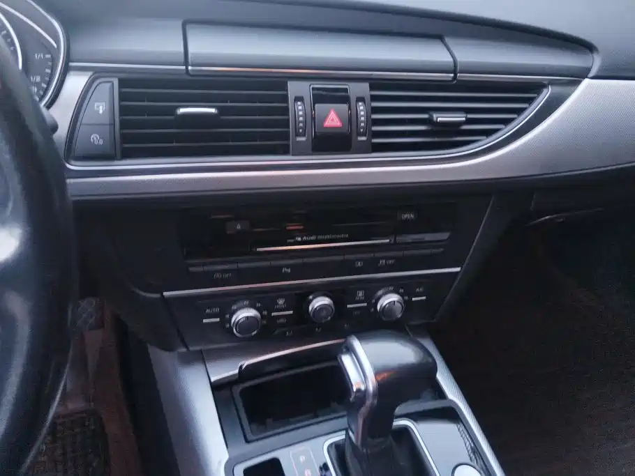 Audi A6L — миниатюра 13