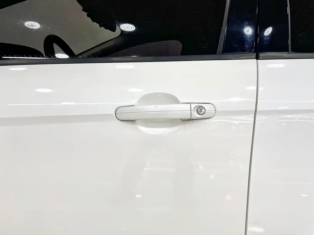 Ford Focus — миниатюра 11