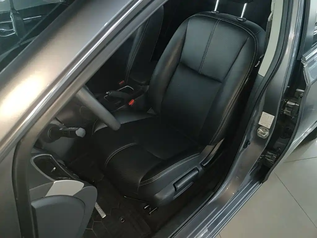 Nissan Sylphy — миниатюра 15