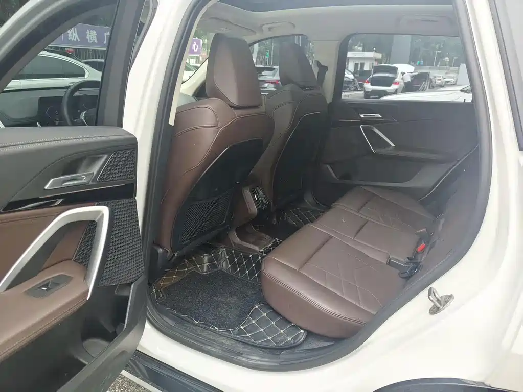 BMW X1 — миниатюра 8