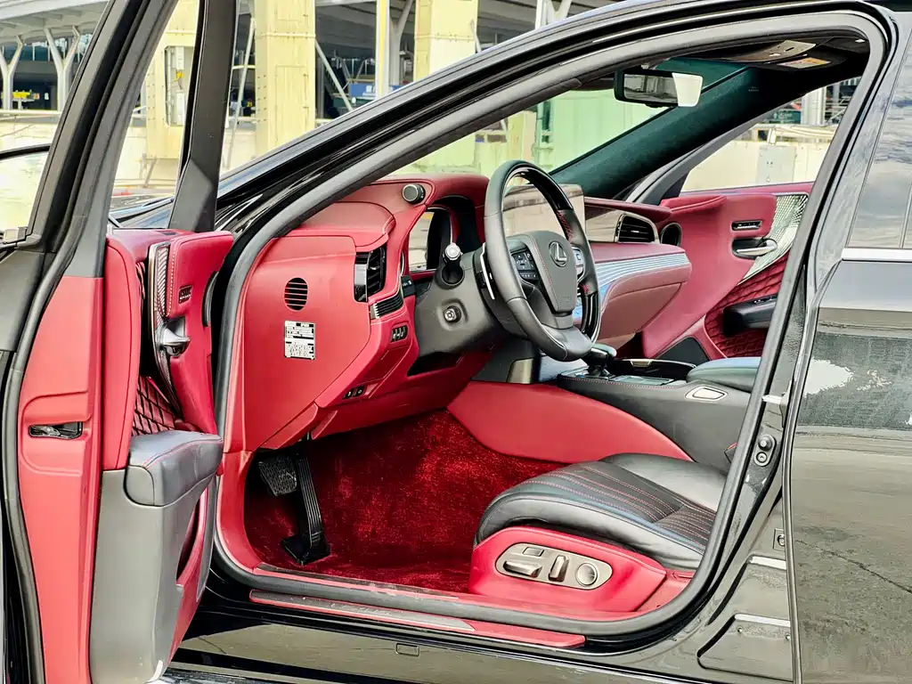 Lexus LS 2021 500h Executive