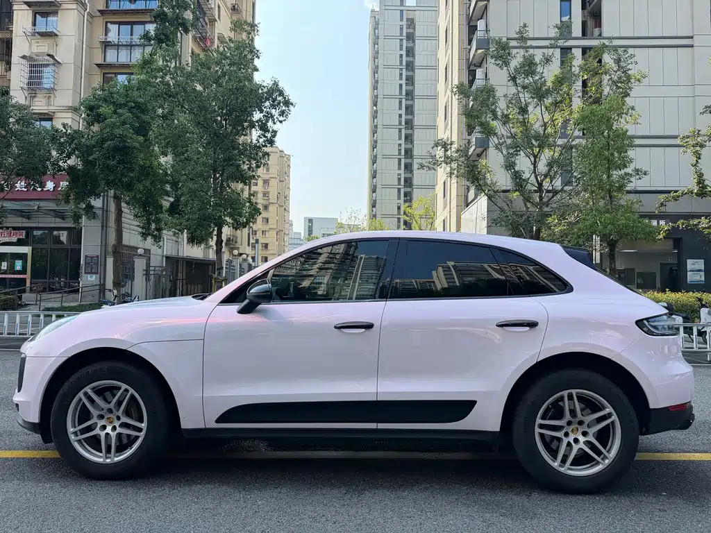 Porsche Macan — миниатюра 4