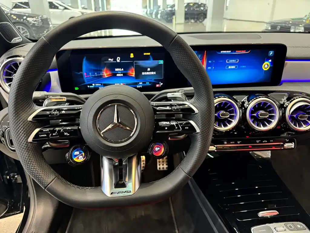 Mercedes-Benz A-Class AMG (Import) — миниатюра 12