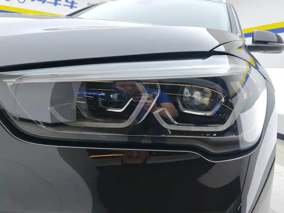 BMW X1 — миниатюра 5