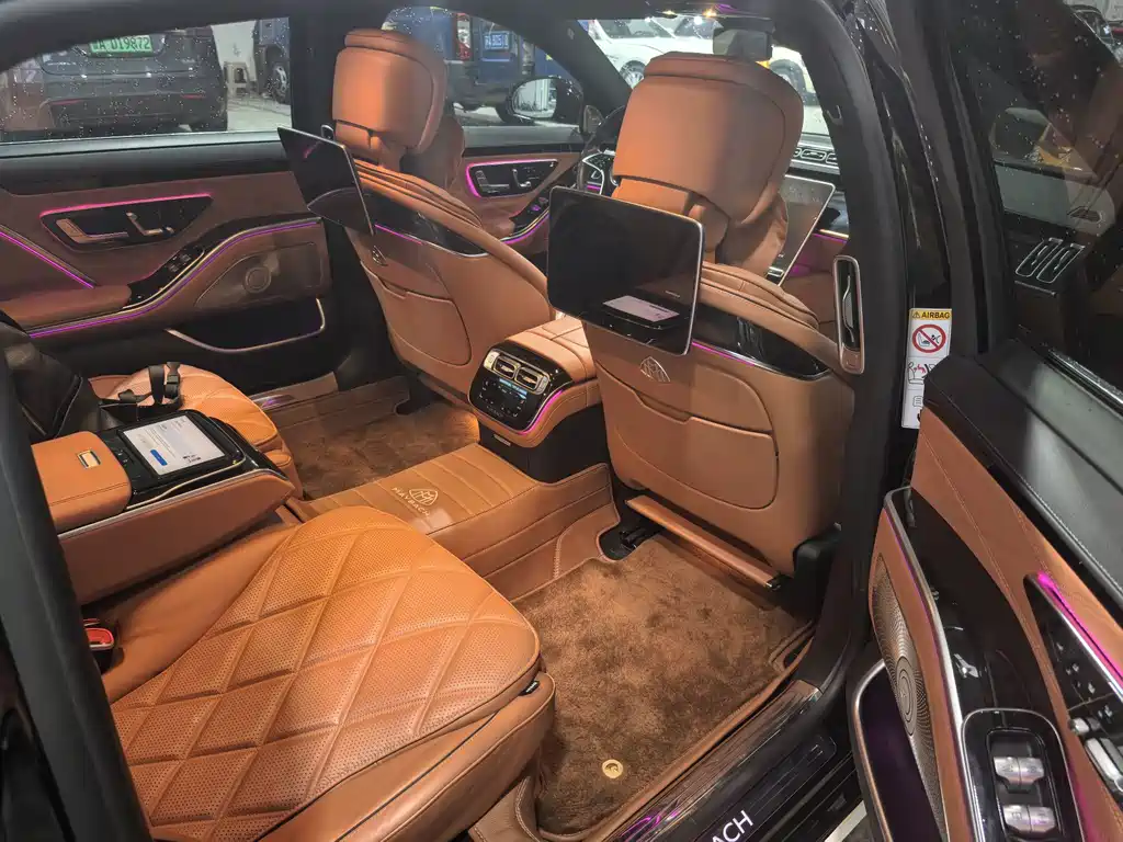 Mercedes-Benz S-Class — миниатюра 6