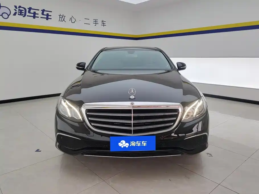 Mercedes-Benz E-Class — миниатюра 2