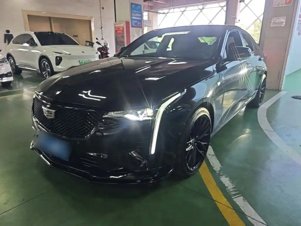 Cadillac CT4