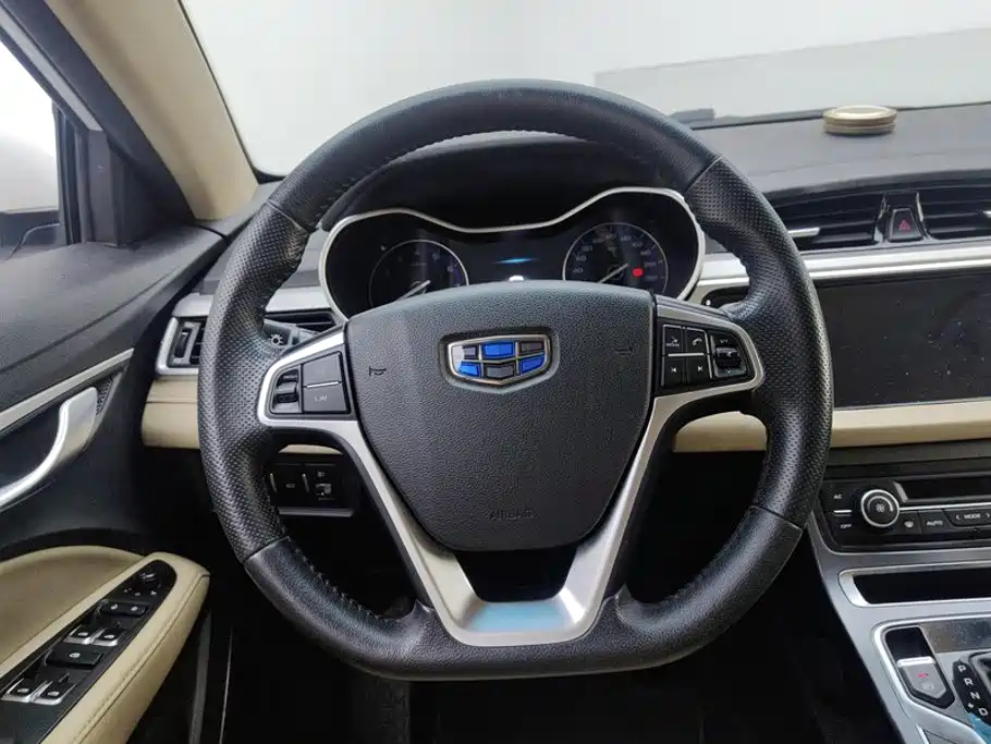 Geely Emgrand — миниатюра 15