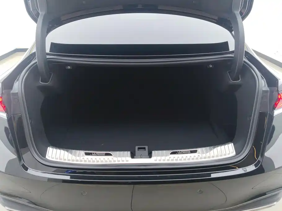Buick LaCrosse — миниатюра 4