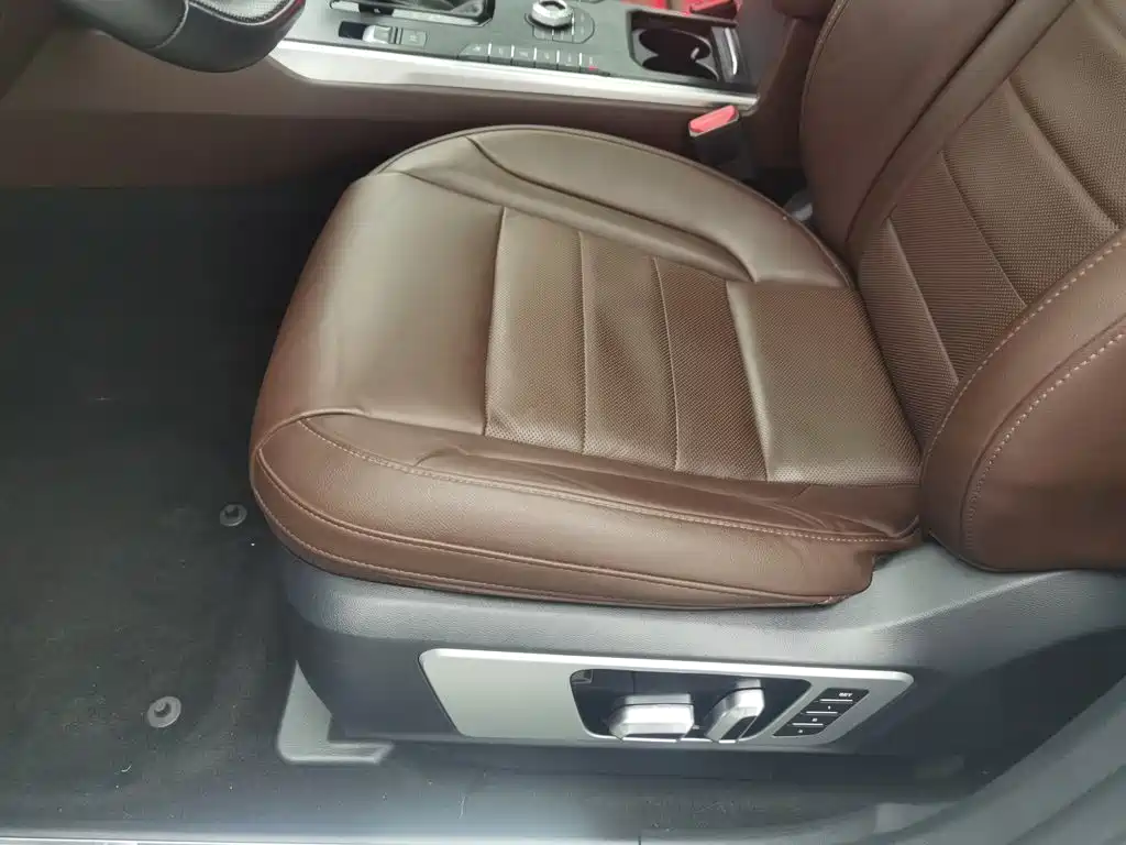 Wey Wey VV7 — миниатюра 20