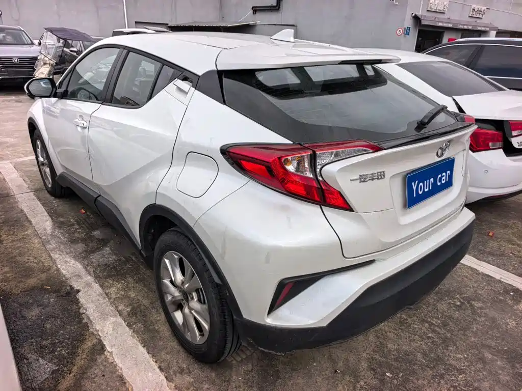Toyota IZOA — миниатюра 4