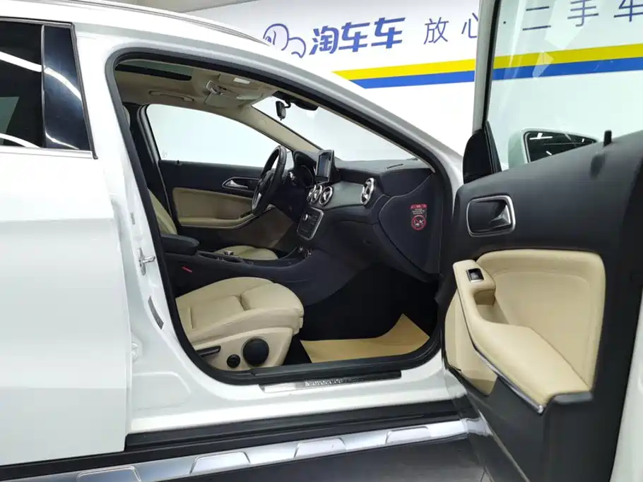 Mercedes-Benz GLA — миниатюра 8