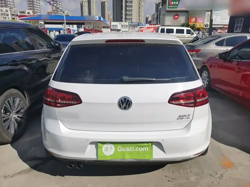 Volkswagen Golf — миниатюра 6