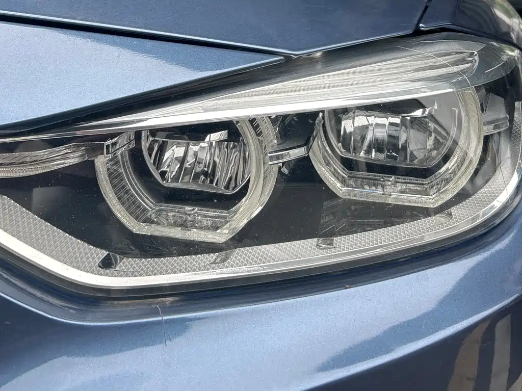 BMW 3 Series — миниатюра 4