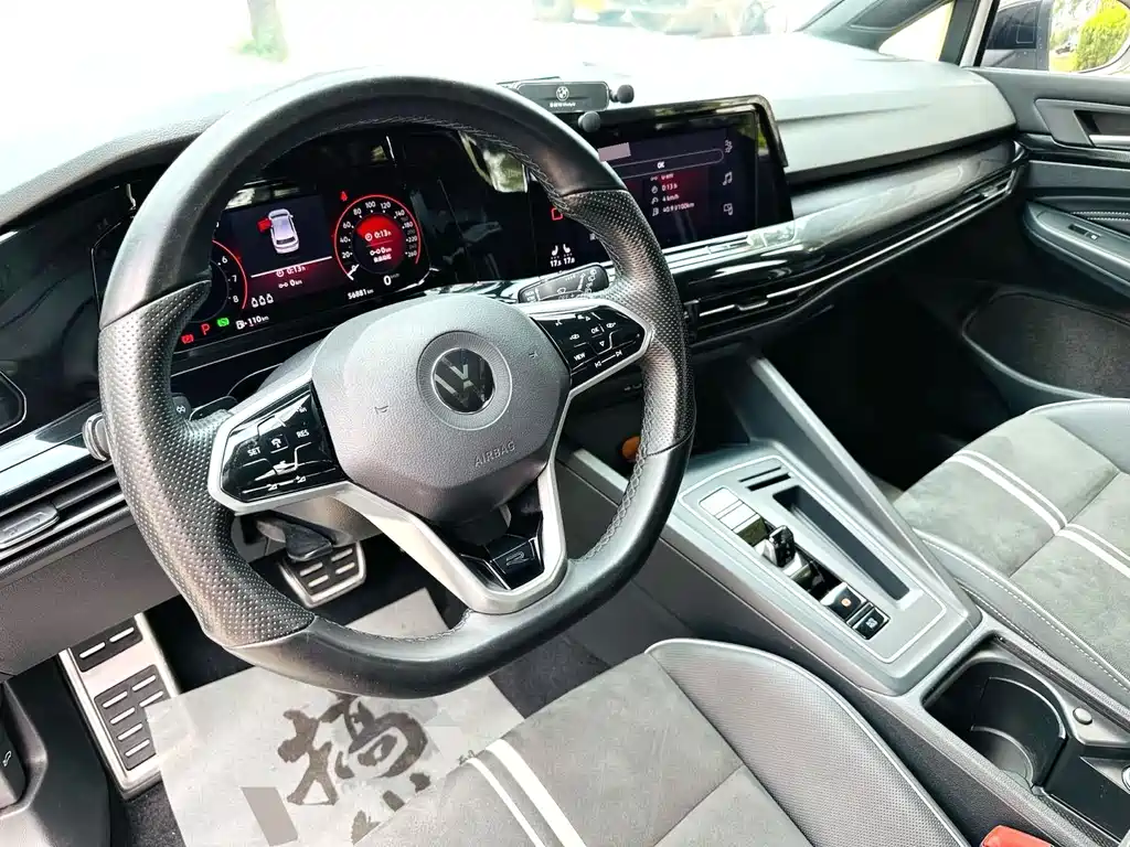 Volkswagen Golf — миниатюра 5