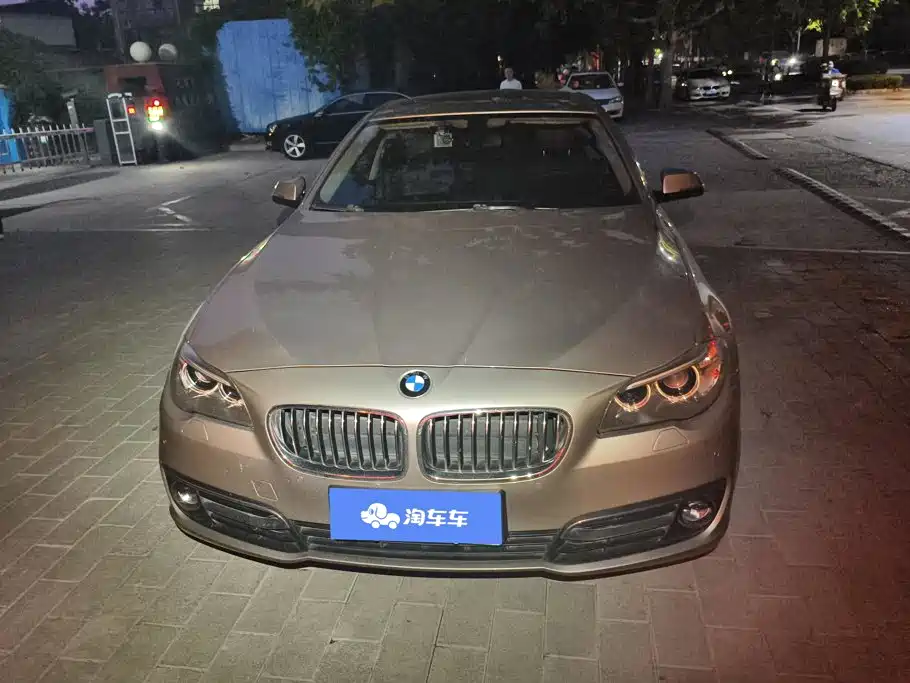 BMW 5 Series — миниатюра 2