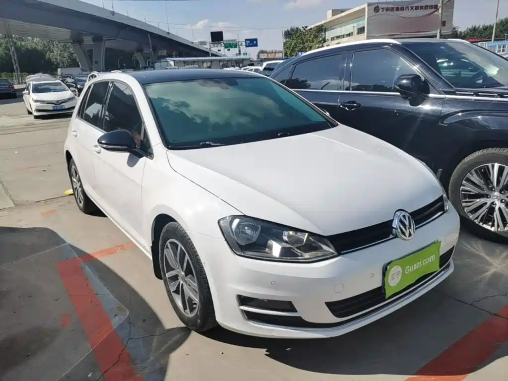 Volkswagen Golf — миниатюра 4