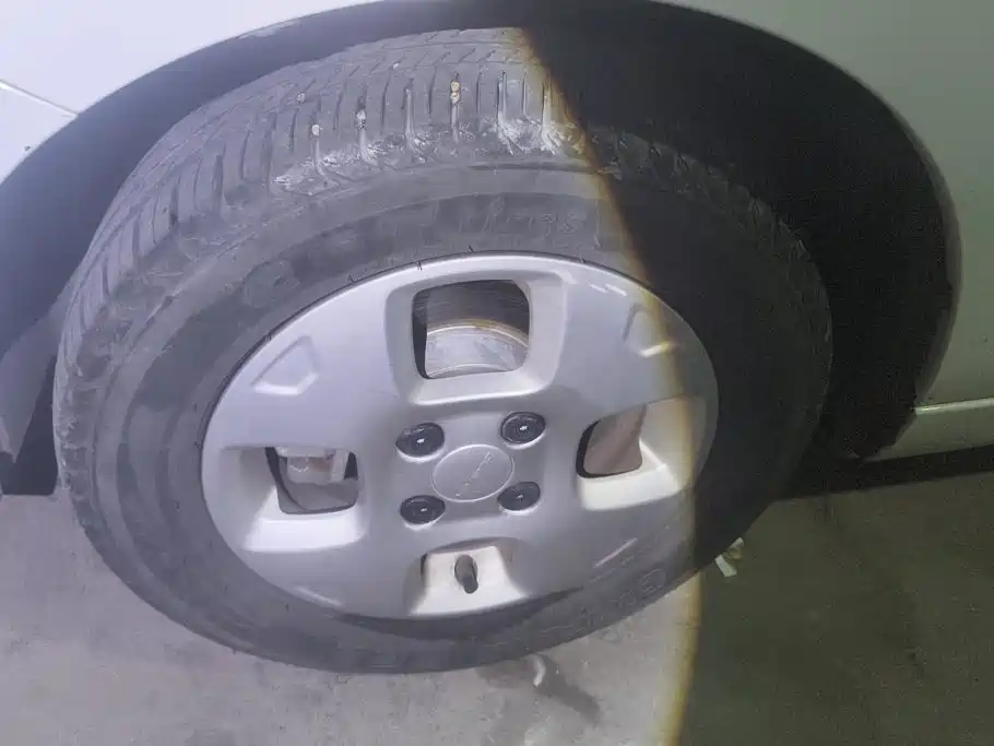 Roewe Clever — миниатюра 6