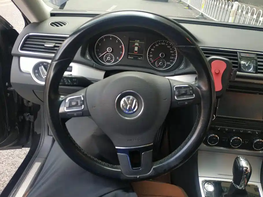 Volkswagen Passat — миниатюра 15