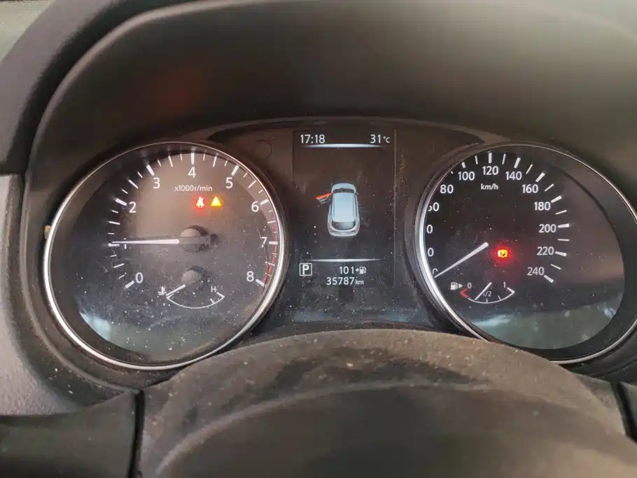 Nissan Qashqai — миниатюра 14