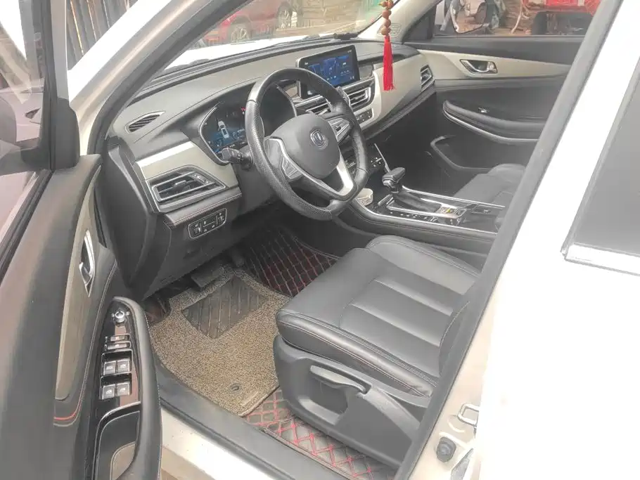 Changan CS75 — миниатюра 9