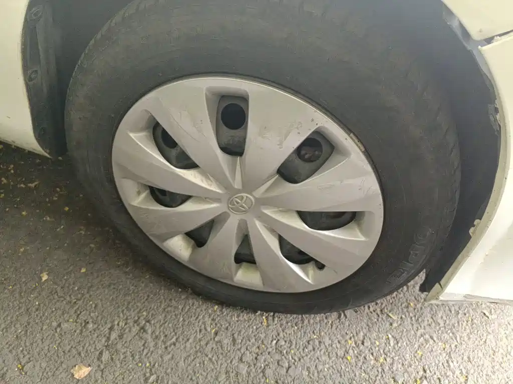 Toyota Yaris L — миниатюра 8