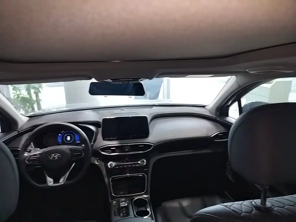 Hyundai Santa Fe — миниатюра 18