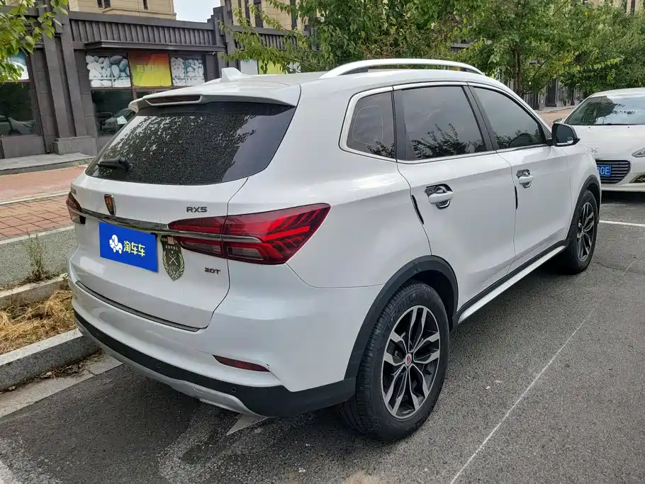 Roewe RX5 — миниатюра 3